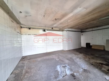 Loja para Venda em Campanhã