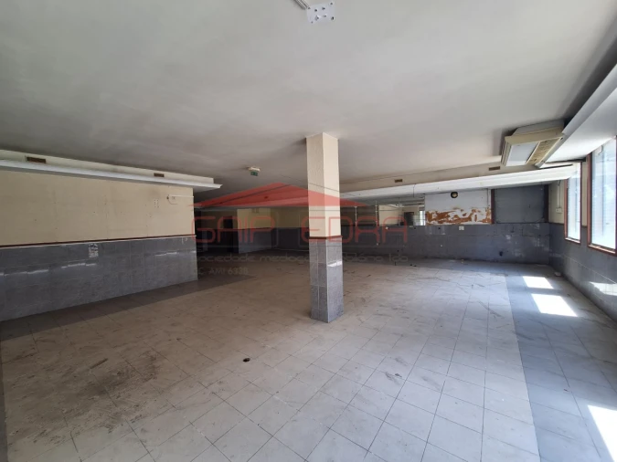 Loja para Venda em Campanhã Foto 10