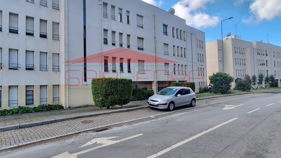 Loja para Venda em Campanhã