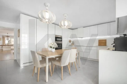 Apartamento T4 para Venda em Amora