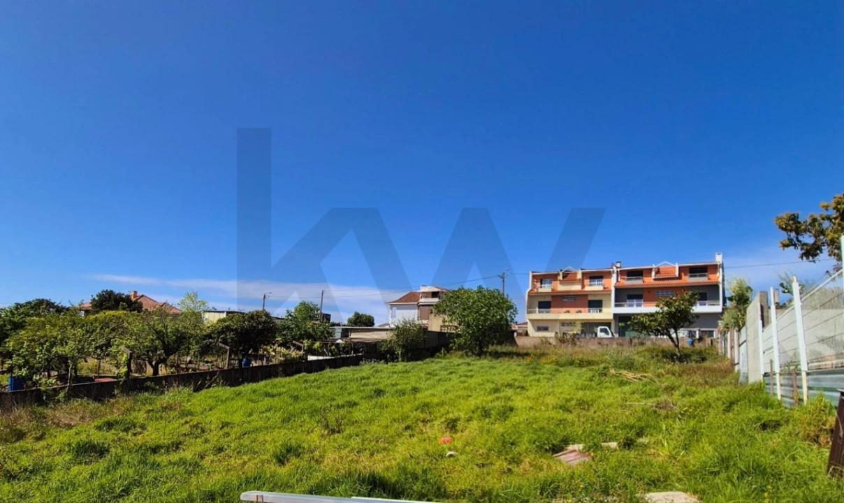 Terreno para Venda em Massamá e Monte Abraão Foto 6