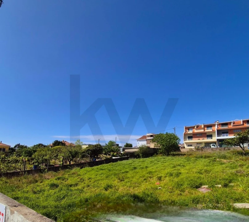 Terreno para Venda em Massamá e Monte Abraão Foto 8