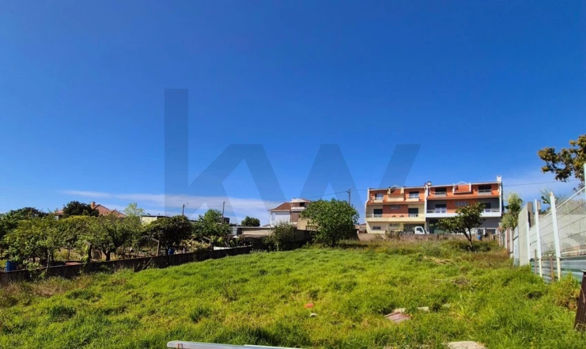 Terreno para Venda em Massamá e Monte Abraão Foto 6