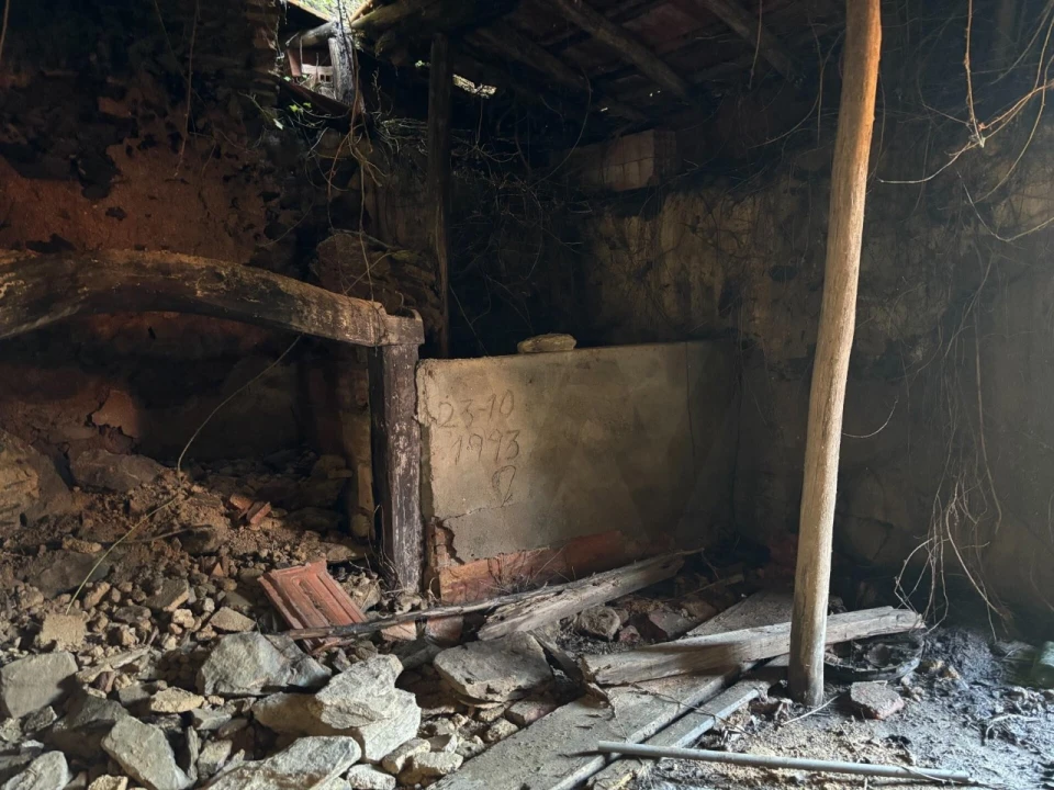 Moradia T1 para Venda em Olalhas Foto 8