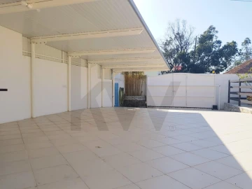 Moradia T4 para Venda em Quinta do Anjo