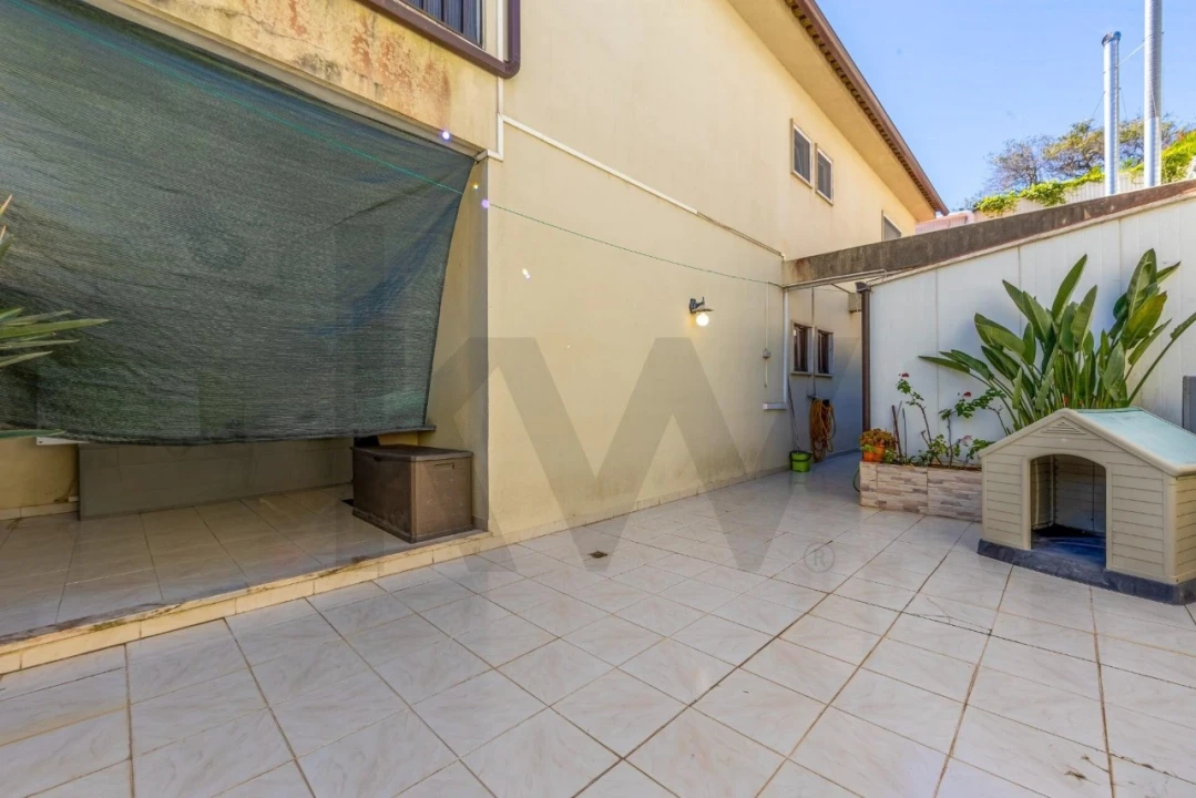 Apartamento T3 para Venda em Ramada e Caneças Foto 27