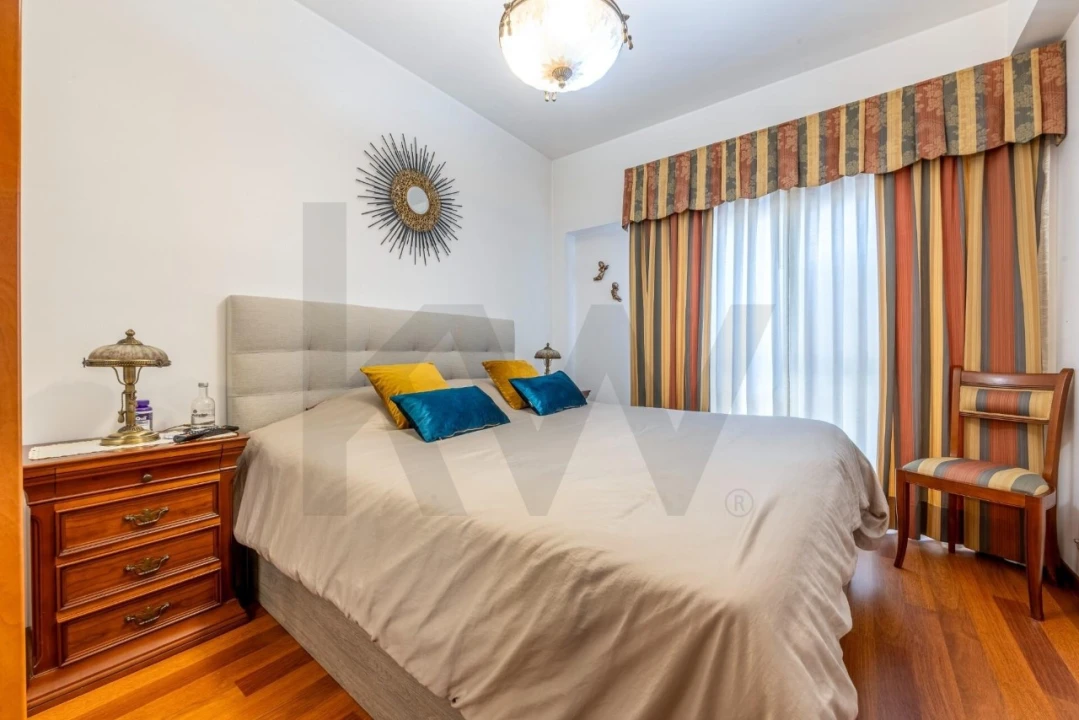 Apartamento T3 para Venda em Ramada e Caneças Foto 15