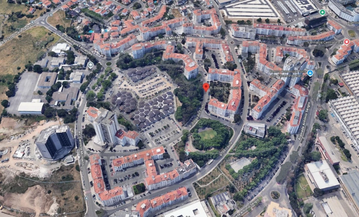 Garagem para Arrendamento em Algés, Linda-A-Velha e Cruz Quebrada-Dafundo Foto 17