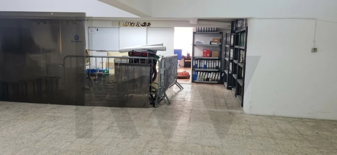 Garagem para Arrendamento em Algés, Linda-A-Velha e Cruz Quebrada-Dafundo Foto 5