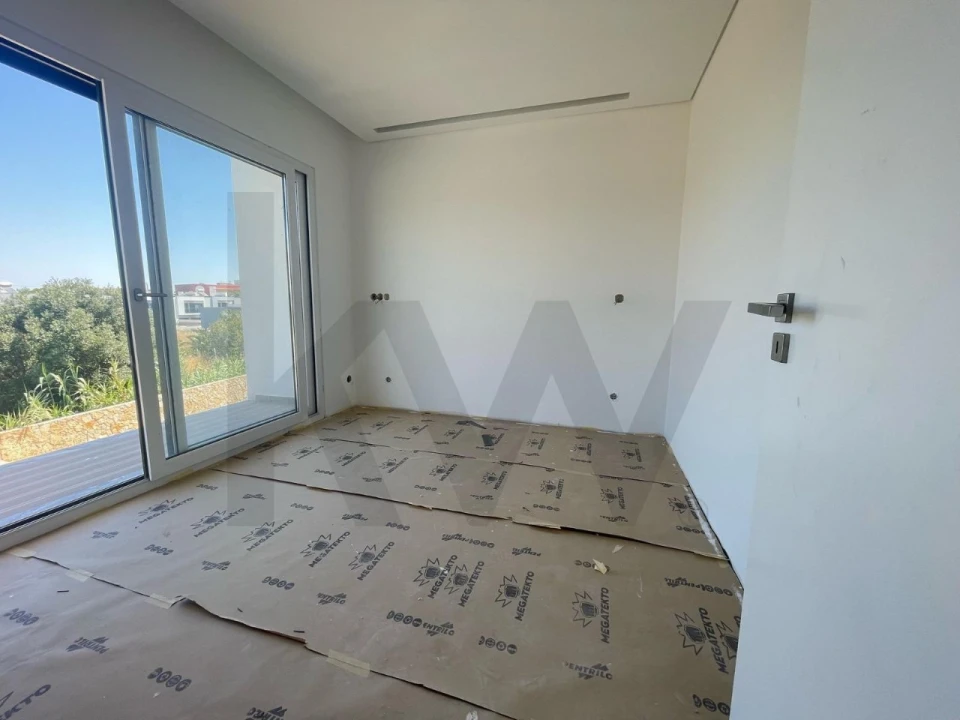 Moradia T4 para Venda em Portimão Foto 11