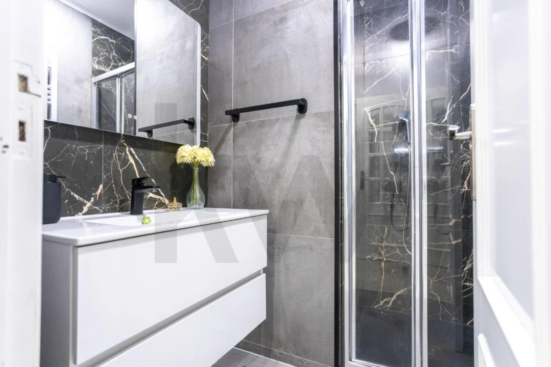 Apartamento T4 para Venda em Santo Antonio da Charneca Foto 17