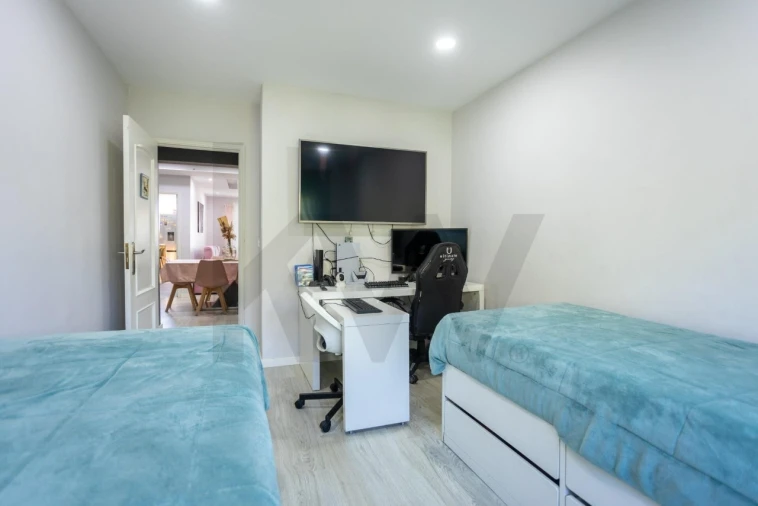 Apartamento T4 para Venda em Santo Antonio da Charneca Foto 11