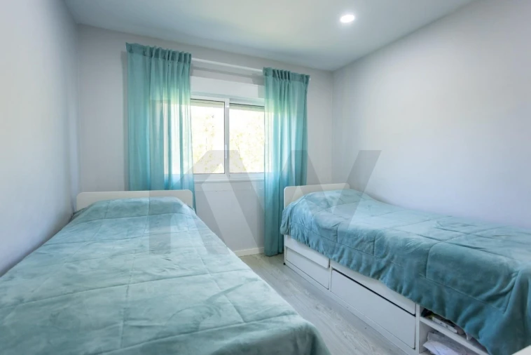 Apartamento T4 para Venda em Santo Antonio da Charneca Foto 13