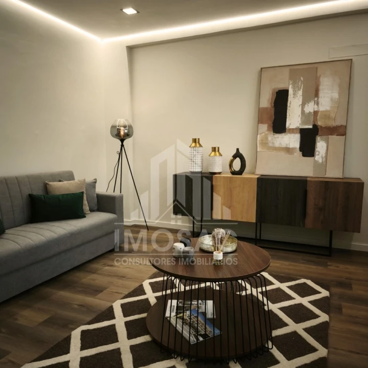 Apartamento T3 para Venda em Benfica Foto 6