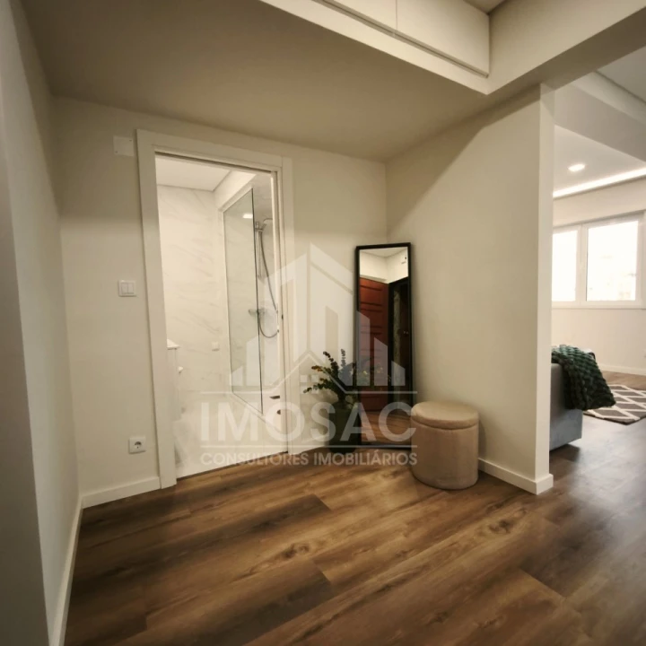 Apartamento T3 para Venda em Benfica Foto 17