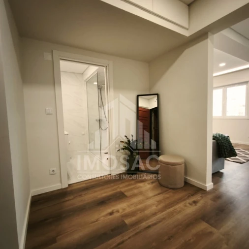 Apartamento T3 para Venda em Benfica Foto 17