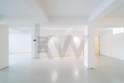 Escritório para Arrendamento em Algés, Linda-A-Velha e Cruz Quebrada-Dafundo