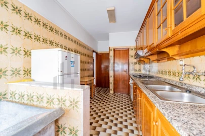Apartamento T3 para Venda em São Vicente (Braga)