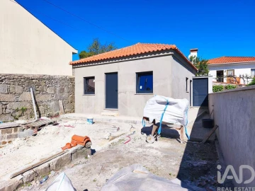 Moradia T1 para Venda em Darque