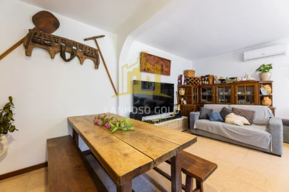 Moradia T3 para Venda em Azere