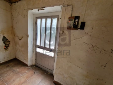 Moradia T2 para Venda em Vale de Cavalos