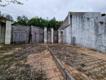 Moradia T2 para Venda em Vale de Cavalos