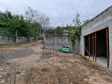 Moradia T2 para Venda em Vale de Cavalos