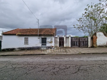 Moradia T2 para Venda em Vale de Cavalos