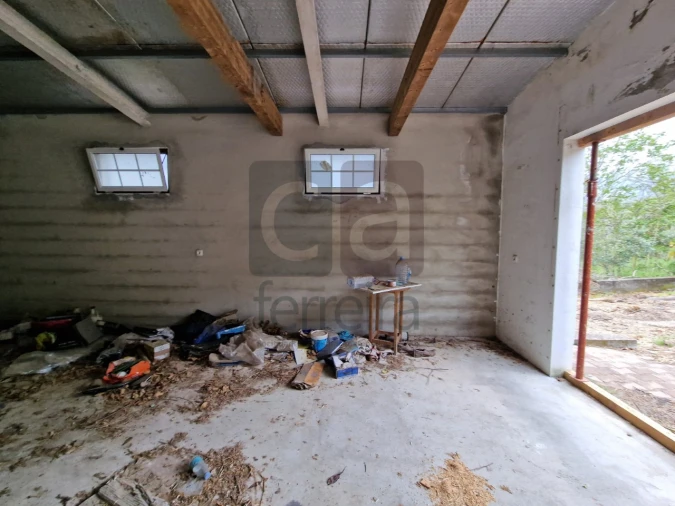 Moradia T2 para Venda em Vale de Cavalos Foto 22