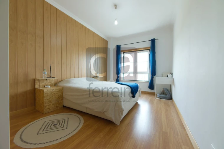 Apartamento T2 para Venda em Almeirim Foto 14