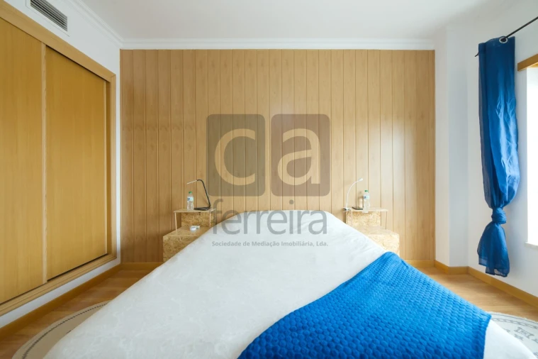 Apartamento T2 para Venda em Almeirim Foto 16
