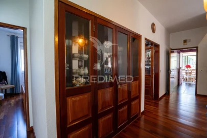 Moradia T3 para Venda em Santo Antonio da Serra