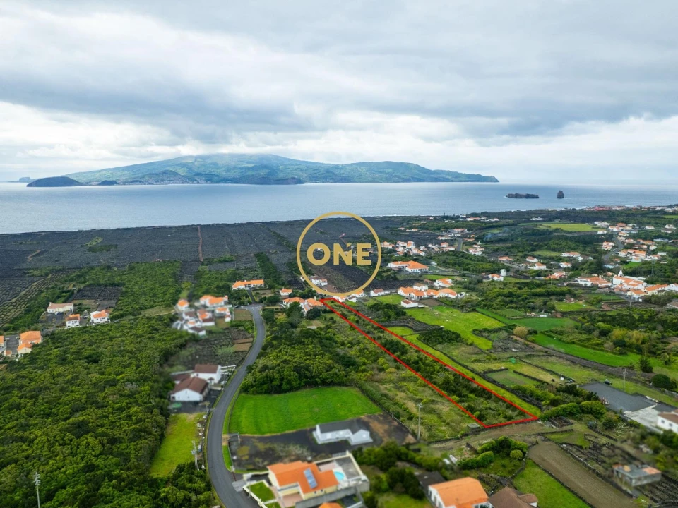 Terreno para Venda em Criação Velha Foto 1