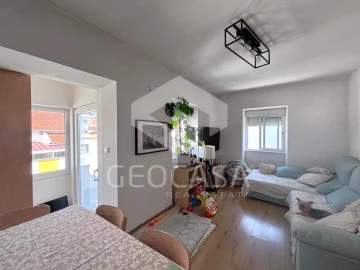Moradia T2 para Venda em Algueirão-Mem Martins