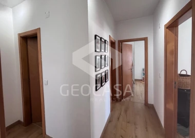 Moradia T2 para Venda em Algueirão-Mem Martins