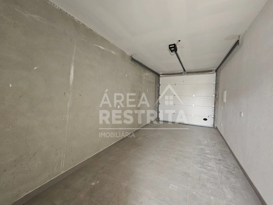 Moradia T4 para Venda em Azeitão (São Lourenço e São Simão) Foto 40
