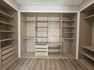 Moradia T4 para Venda em Azeitão (São Lourenço e São Simão)