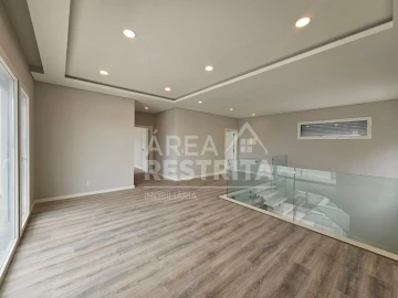 Moradia T4 para Venda em Azeitão (São Lourenço e São Simão)