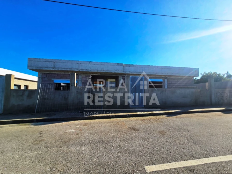 Moradia T4 para Venda em Quinta do Anjo Foto 26