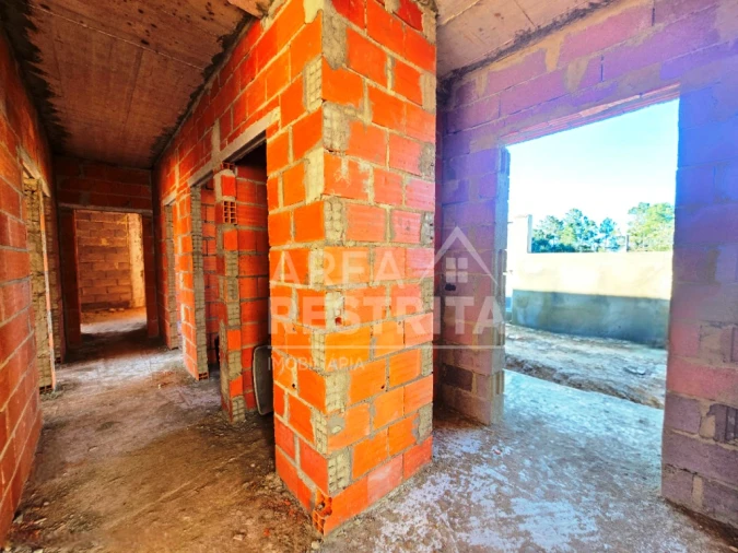 Moradia T4 para Venda em Quinta do Anjo Foto 9