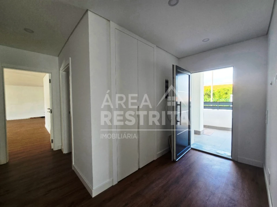 Moradia T3 para Venda em Quinta do Anjo Foto 21