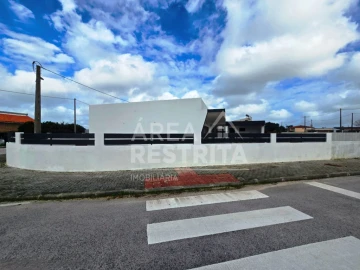 Moradia T3 para Venda em Quinta do Anjo