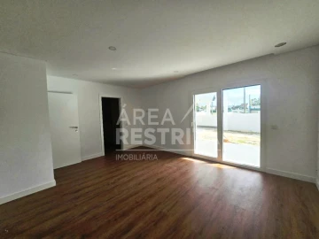 Moradia T3 para Venda em Quinta do Anjo