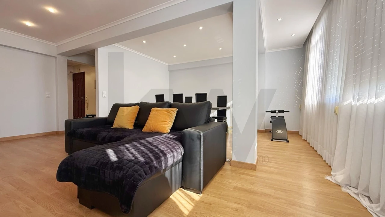 Apartamento T2 para Venda em Corroios Foto 4