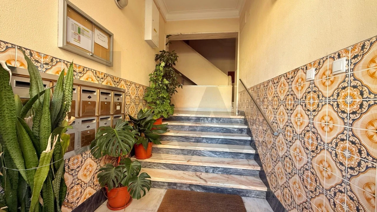 Apartamento T2 para Venda em Corroios Foto 23