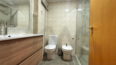Apartamento T2 para Venda em Corroios