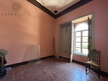 Moradia T5 para Venda em Loule (São Clemente)