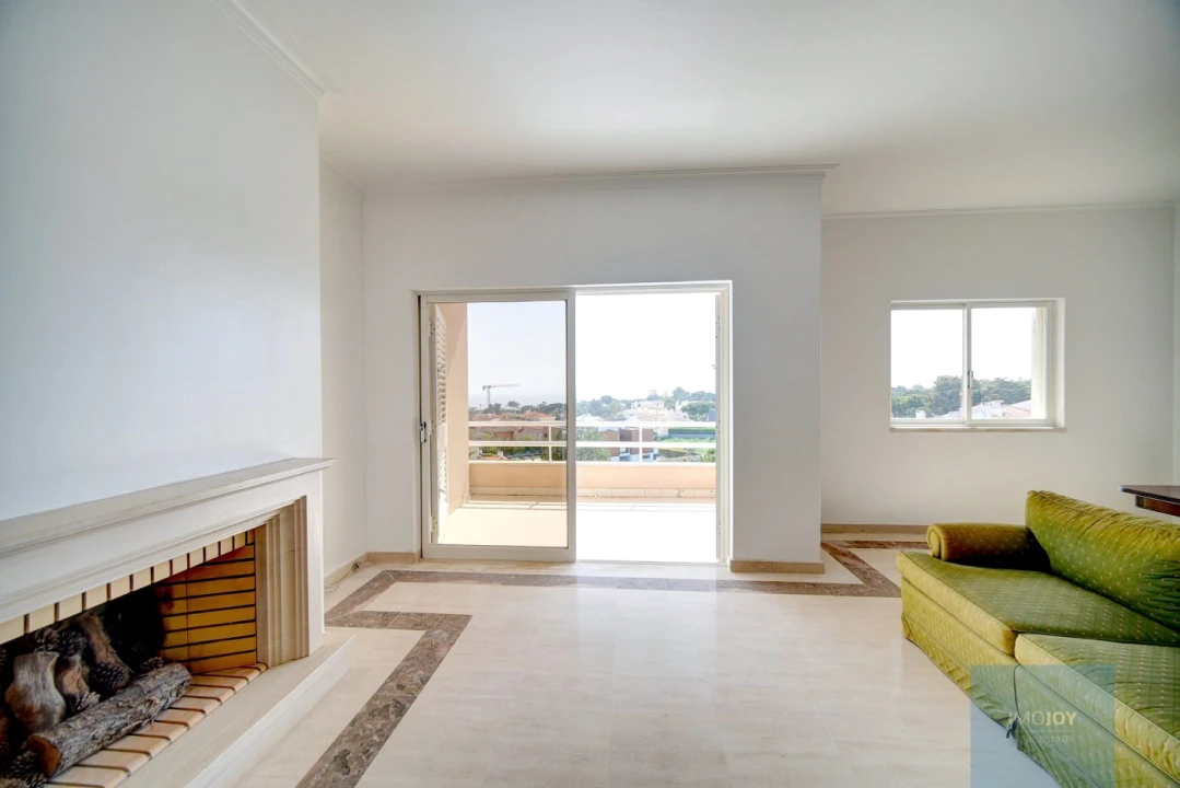 Apartamento T2 para Venda em Cascais e Estoril Foto 4