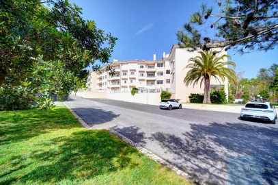 Apartamento T2 para Venda em Cascais e Estoril