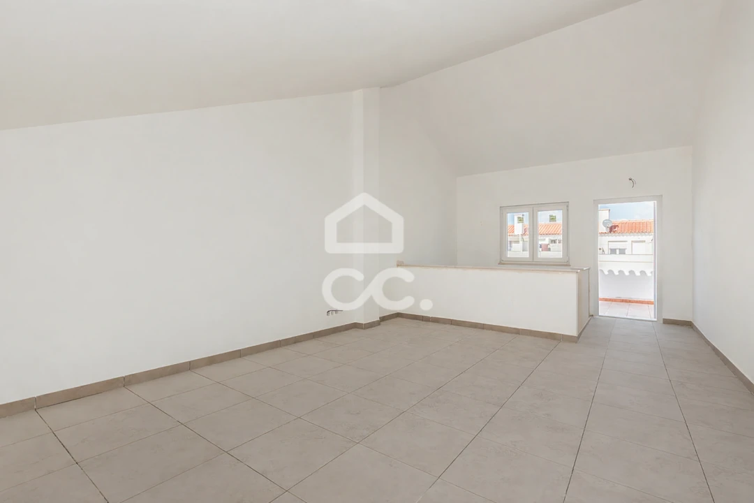 Moradia T2 para Venda em Bacelo e Senhora da Saúde Foto 3